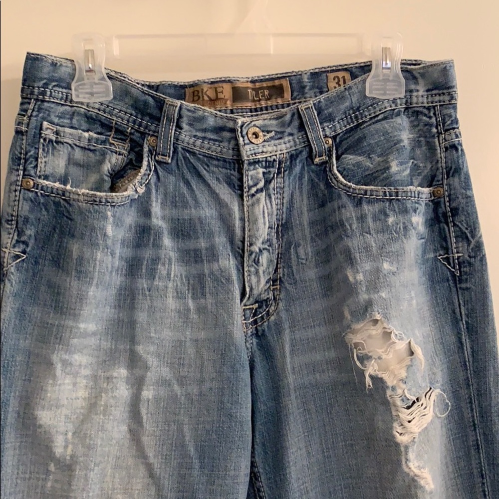 Men’s BKE jeans.